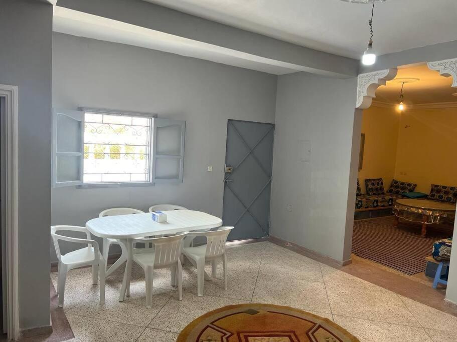Beachside Bliss: Cozy Surf Villa Mirleft Εξωτερικό φωτογραφία